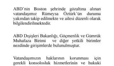 ABD’de yüzlerce kişi Türk öğrencinin gözaltına alınmasına tepki gösterdi