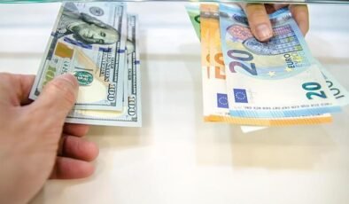 Döviz kurları kritik rakamın eşiğinde