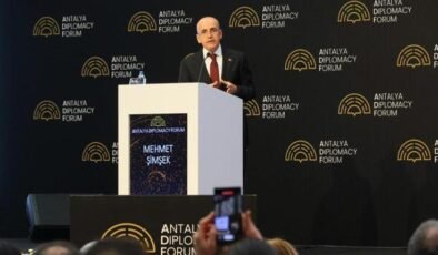 Mehmet Şimşek’ten dikkat çeken enflasyon mesajı
